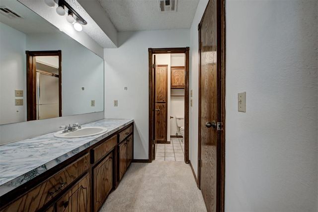 2313 SW 101st Street, Oklahoma City, OK 73159