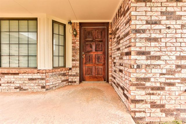2313 SW 101st Street, Oklahoma City, OK 73159