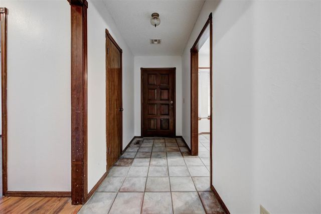 2313 SW 101st Street, Oklahoma City, OK 73159