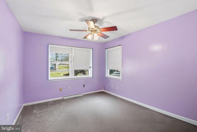 133 CORNWALL AVE, Trenton, NJ 08618
