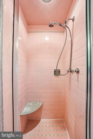133 CORNWALL AVE, Trenton, NJ 08618