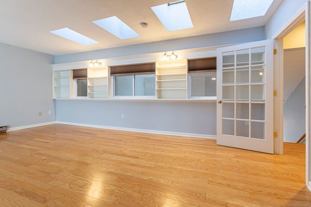 187 Lovers Lane 61, Torrington, CT 06790