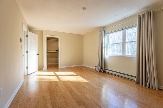 187 Lovers Lane 61, Torrington, CT 06790