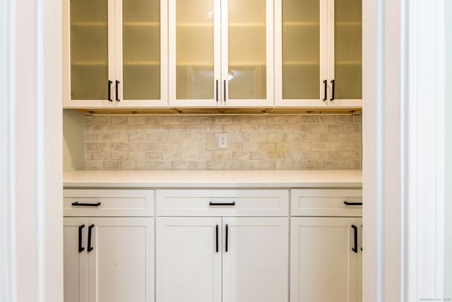 187 Lovers Lane 61, Torrington, CT 06790