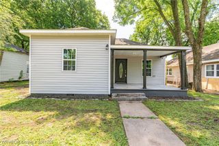 618 Sycamore Street, Van Buren, AR 72956