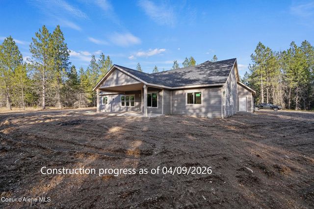 7741 E Howard Rd, Athol, ID 83801