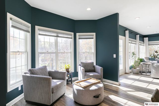 7907 Nob Hill Road, Lincoln, NE 68516