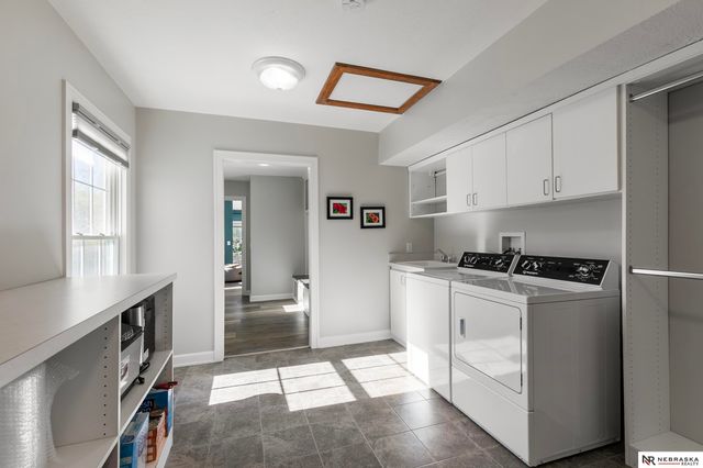 7907 Nob Hill Road, Lincoln, NE 68516