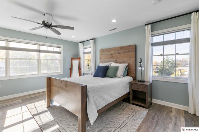 7907 Nob Hill Road, Lincoln, NE 68516