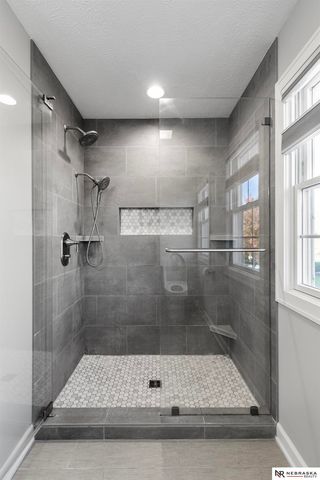 7907 Nob Hill Road, Lincoln, NE 68516