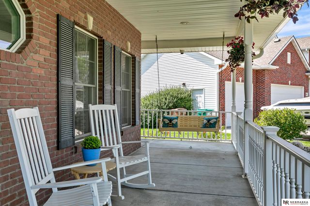 7907 Nob Hill Road, Lincoln, NE 68516