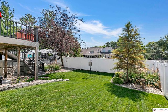 7907 Nob Hill Road, Lincoln, NE 68516