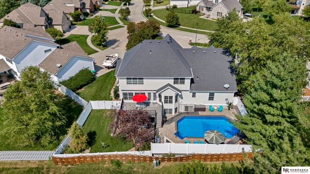 7907 Nob Hill Road, Lincoln, NE 68516