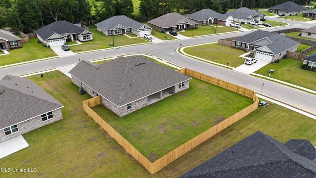 13913 Ruby Lane, Biloxi, MS 39532