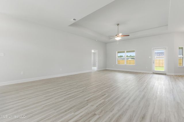 13913 Ruby Lane, Biloxi, MS 39532