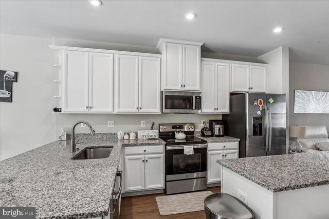 7513 BHARAT WAY, Elkridge, MD 21075