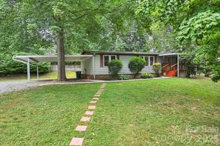 10 Canyon Cove, Candler, NC 28715
