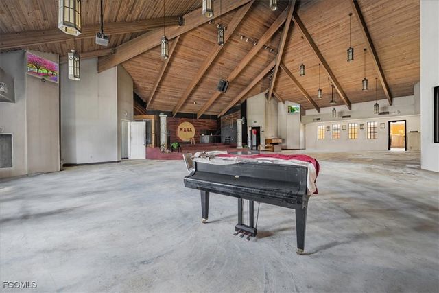 4630 Palm Beach BLVD, Fort Myers, FL 33905