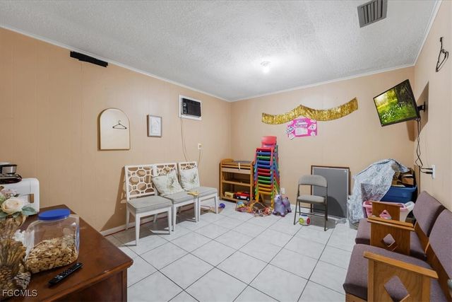 4630 Palm Beach BLVD, Fort Myers, FL 33905