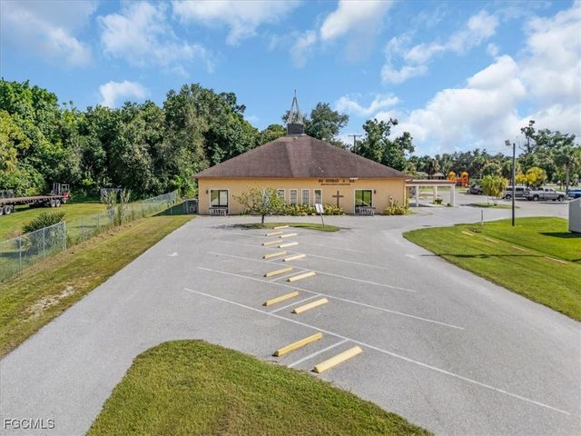 4630 Palm Beach BLVD, Fort Myers, FL 33905