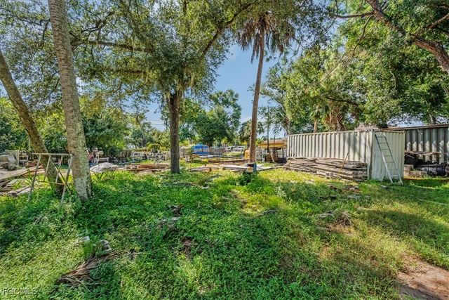 4630 Palm Beach BLVD, Fort Myers, FL 33905