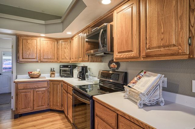 32 Doscientos Circle, Hot Springs Village, AR 71909