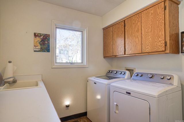 32 Doscientos Circle, Hot Springs Village, AR 71909