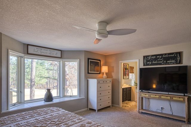 32 Doscientos Circle, Hot Springs Village, AR 71909