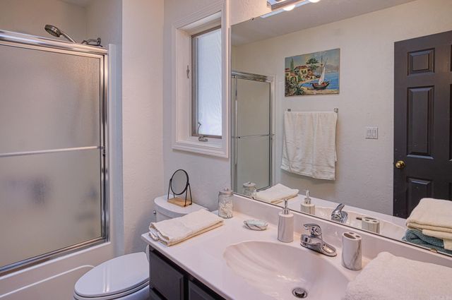 32 Doscientos Circle, Hot Springs Village, AR 71909