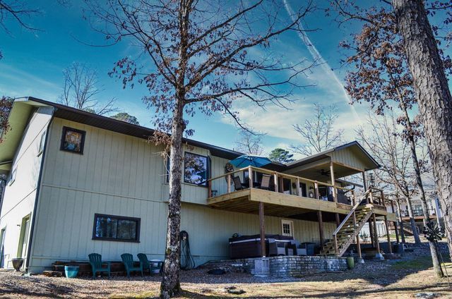 32 Doscientos Circle, Hot Springs Village, AR 71909