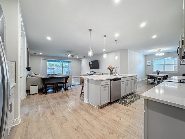 5215 123RD AVENUE E, Parrish, FL 34219