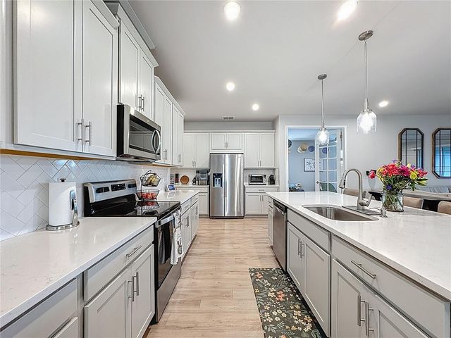 5215 123RD AVENUE E, Parrish, FL 34219