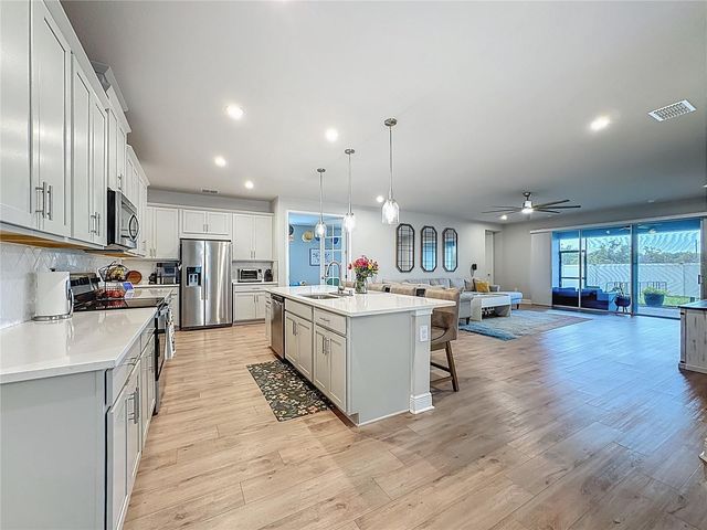 5215 123RD AVENUE E, Parrish, FL 34219