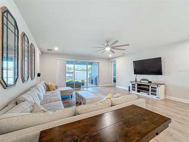 5215 123RD AVENUE E, Parrish, FL 34219