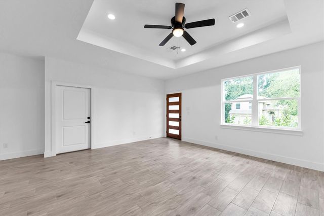 11403 Alcott Drive, Montgomery, TX 77356