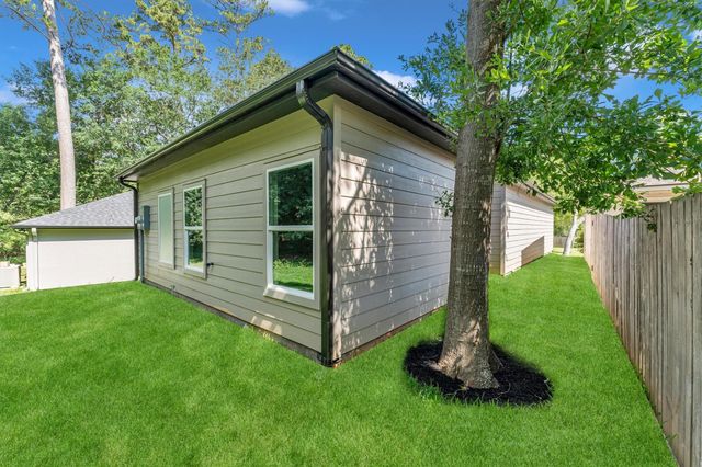 11403 Alcott Drive, Montgomery, TX 77356