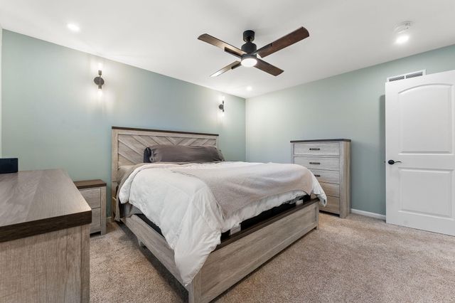 3036 99th Street, Highland, IN 46322