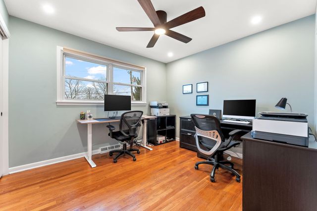 3036 99th Street, Highland, IN 46322