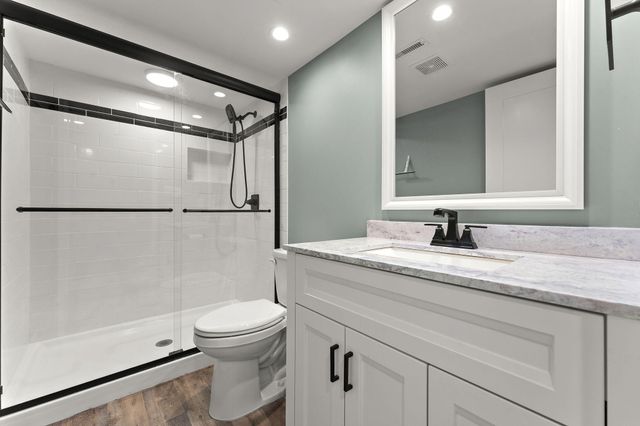 3036 99th Street, Highland, IN 46322