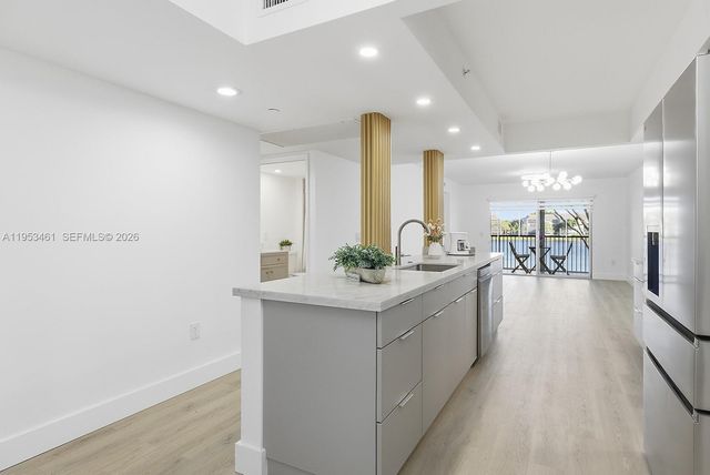 571 SW 141st Ave 204N, Pembroke Pines, FL 33027