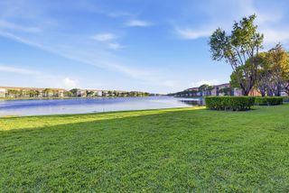 571 SW 141st Ave 204N, Pembroke Pines, FL 33027