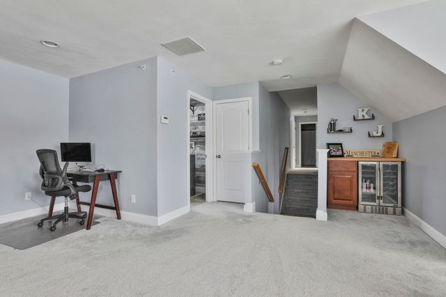 72 Jenkins Farm Road, Chester, NH 03036