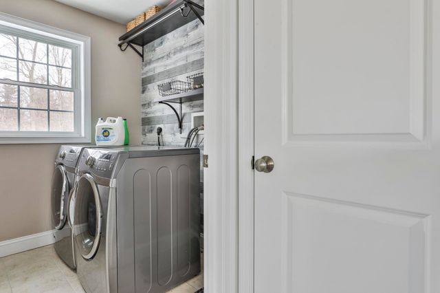 72 Jenkins Farm Road, Chester, NH 03036