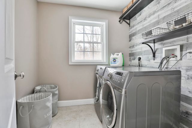 72 Jenkins Farm Road, Chester, NH 03036