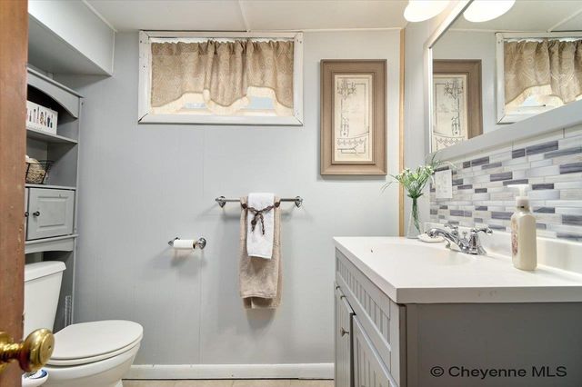 3746 CRIBBON AVE, Cheyenne, WY 82001