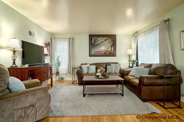 3746 CRIBBON AVE, Cheyenne, WY 82001
