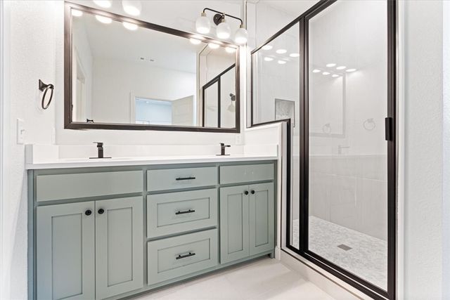 16 Reighton Drive, Bella Vista, AR 72714