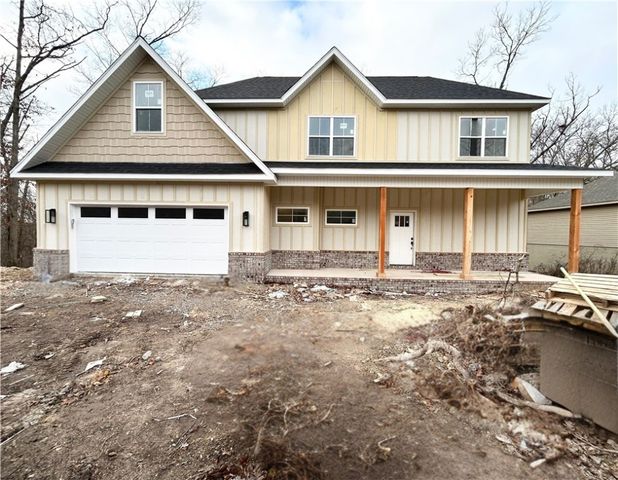 16 Reighton Drive, Bella Vista, AR 72714