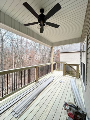 16 Reighton Drive, Bella Vista, AR 72714