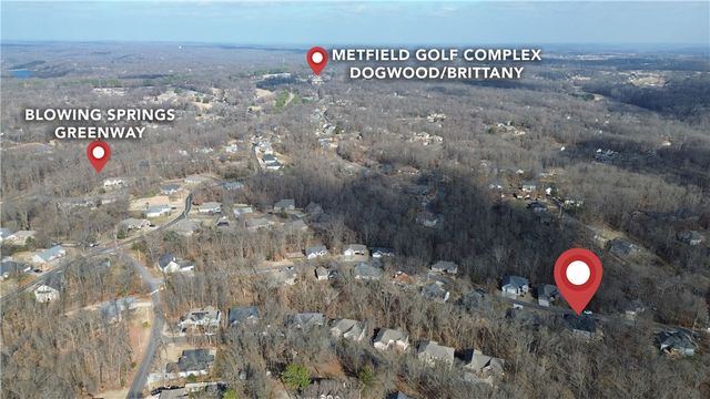 16 Reighton Drive, Bella Vista, AR 72714